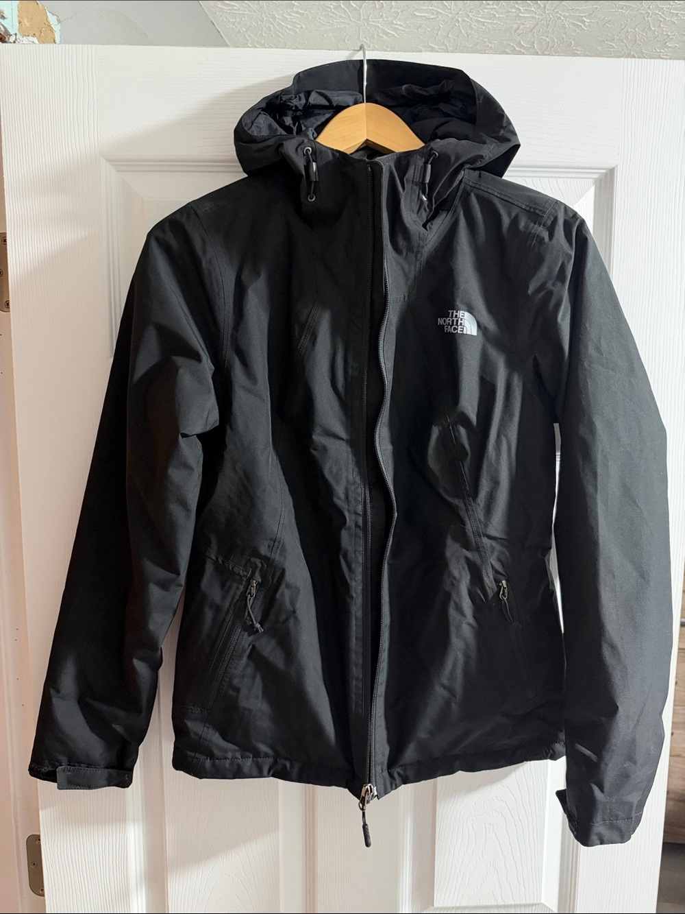 The North Face Women’s Black Waterproof Hooded Jacket